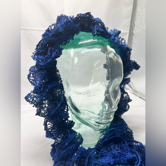 Handmade Blue Ruffled Scarf - Picture 5 of 9